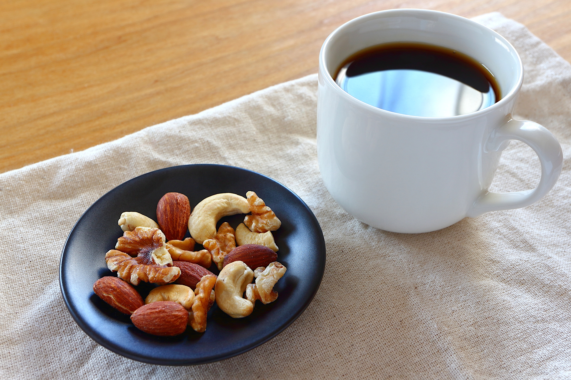 間食をナッツに置き換えると痩せるの?ナッツがダイエットに良い理由